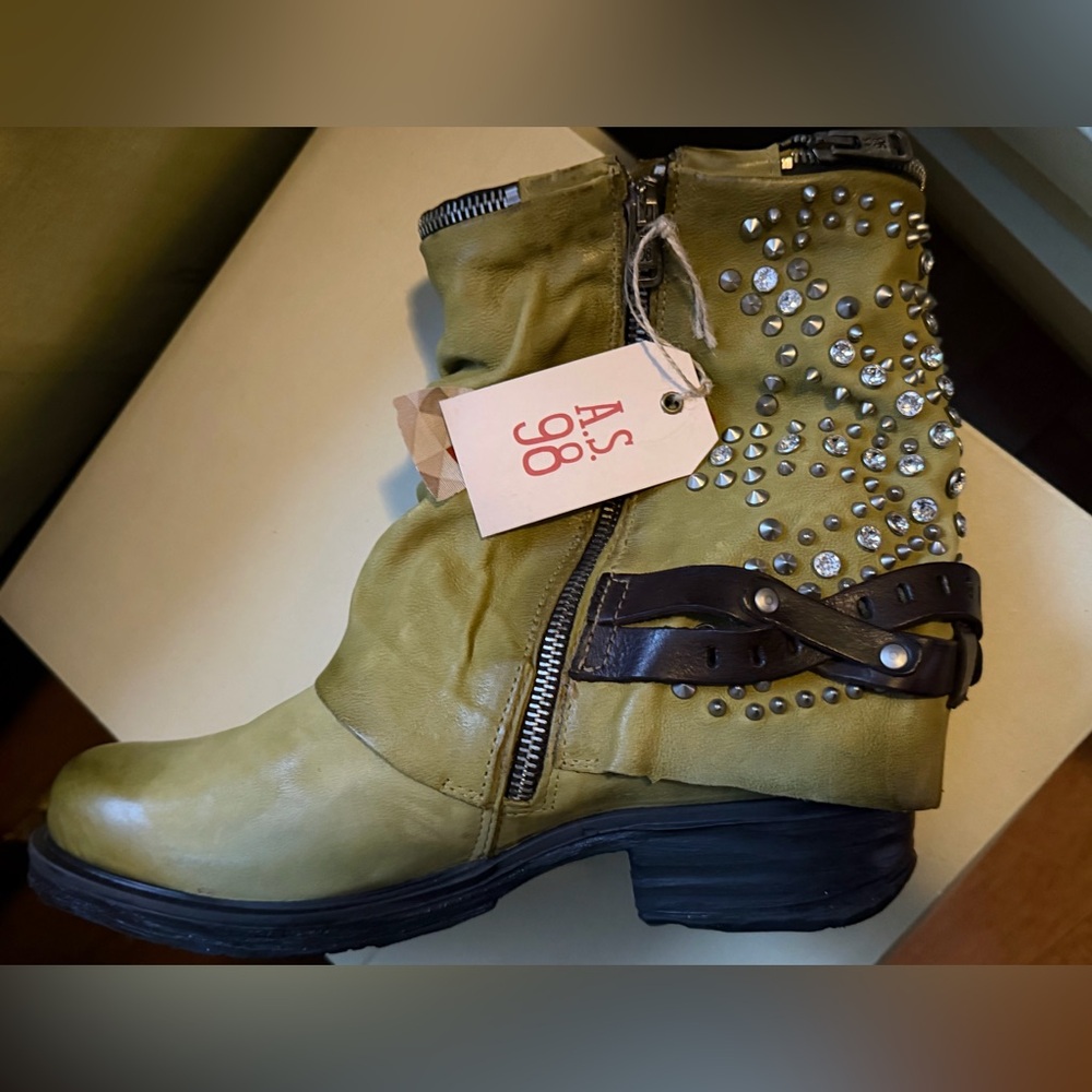 A.S.98 Saintec Leather Boots with Swarovski Crystals, (Detox colour) new in box